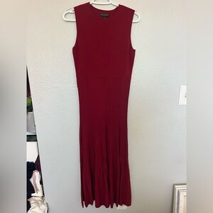 Banana Republic Elegant Sleeveless Burgundy Dress size S
